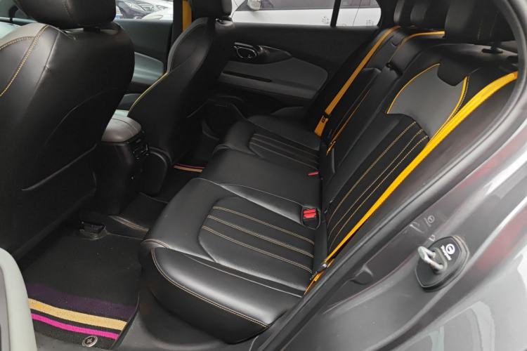 Used GAC Trumpchi EMPOW 2021 270T DCT J15 Version Left Rear Seat