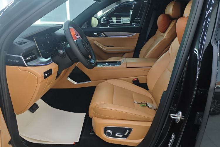 Used Lynk & Co 09 EM-P 2025 2.0TD EM-P Four-Wheel Drive Max Five Seats
