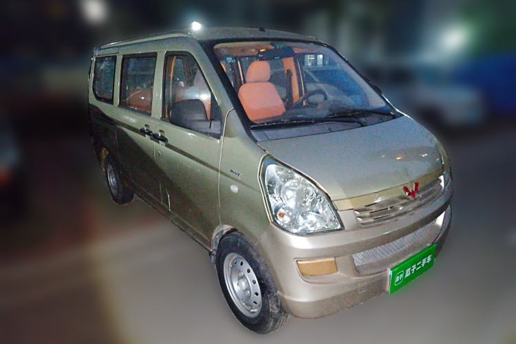 Used Wuling Rongguang 2014 1.5L S Base Version