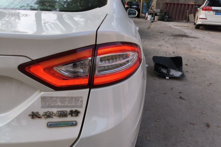 Used Ford Mondeo 2013 2.0L GTDi 200 Luxury Model
