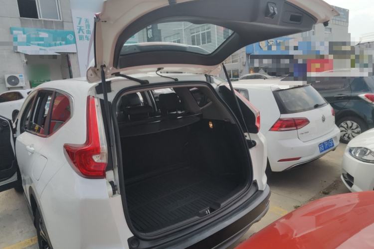 Used Honda CR-V 2017 240TURBO CVT Front-Wheel Drive Fashion Edition