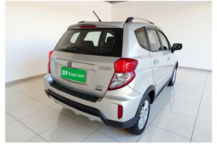 Used CHANGAN CX20 2014 1.4L IMT Sunroof Navigation Version China IV Standard Rear Right 45 Deg