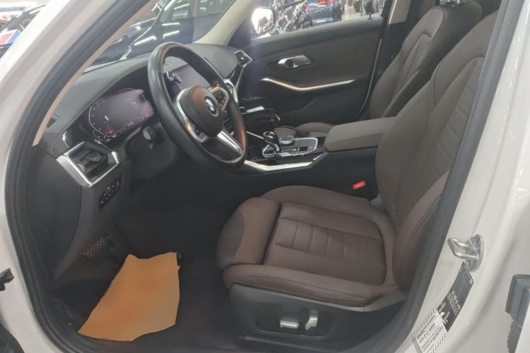 Used BMW 3 Series 2021 Facelifted 320Li M Sport Package
