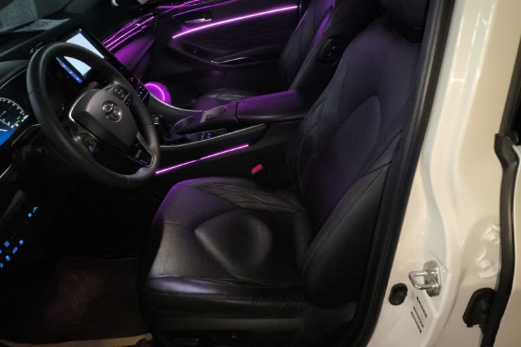 Used Toyota Avalon 2022 Dual-Engine 2.5L XLE Premium Edition Left Front Seat