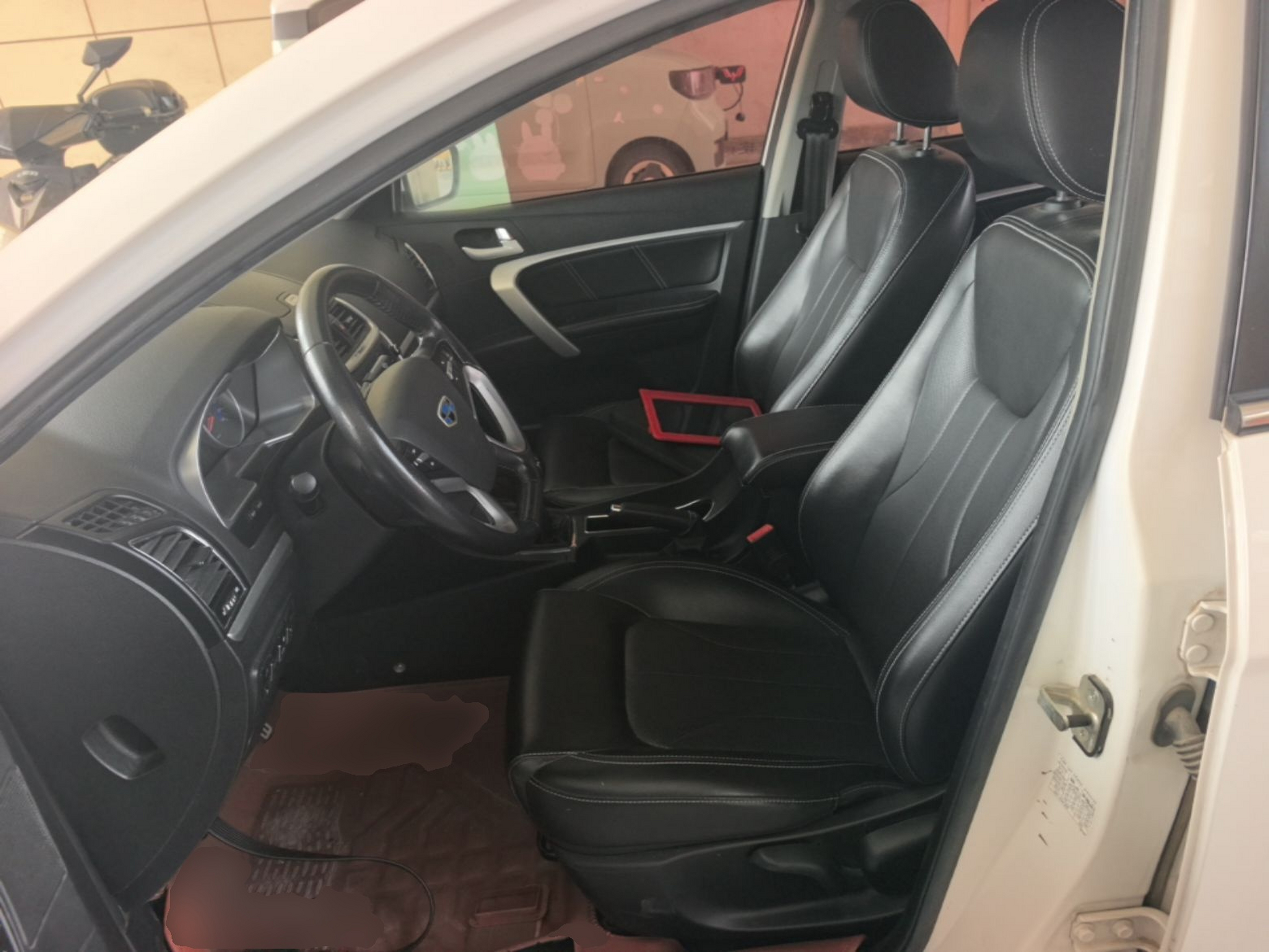 Interior delantero