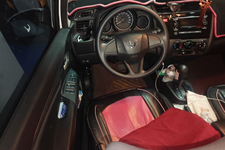 Used Honda Fit 2016 1.5L LXS CVT Comfort Sunroof Version
