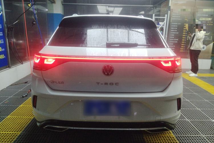 Used Volkswagen T-ROC 2023 300TSI DSG Two-Wheel-Drive Chen Guang Edition Rear