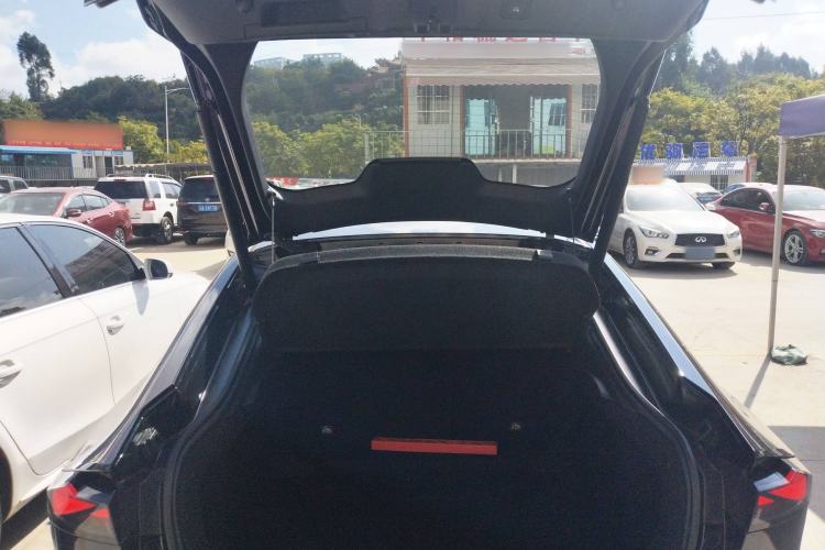 Used Changan UNI-V 2025 1.5T 500Bar High-Energy Version