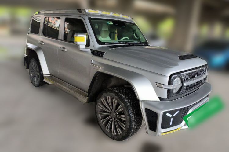 Used Cyberspace Tank 300 2021 2.0T Cyber Tank Front Right 45 Deg