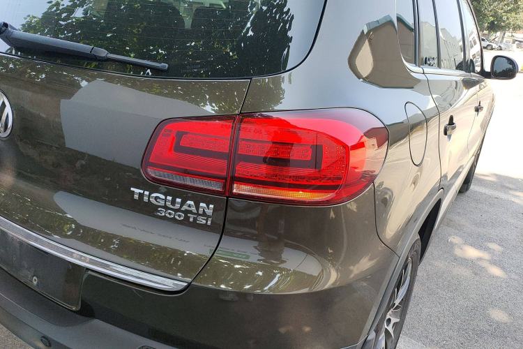 Used Volkswagen Tiguan L 2016 300TSI Automatic Two-Wheel Drive Luxury Edition