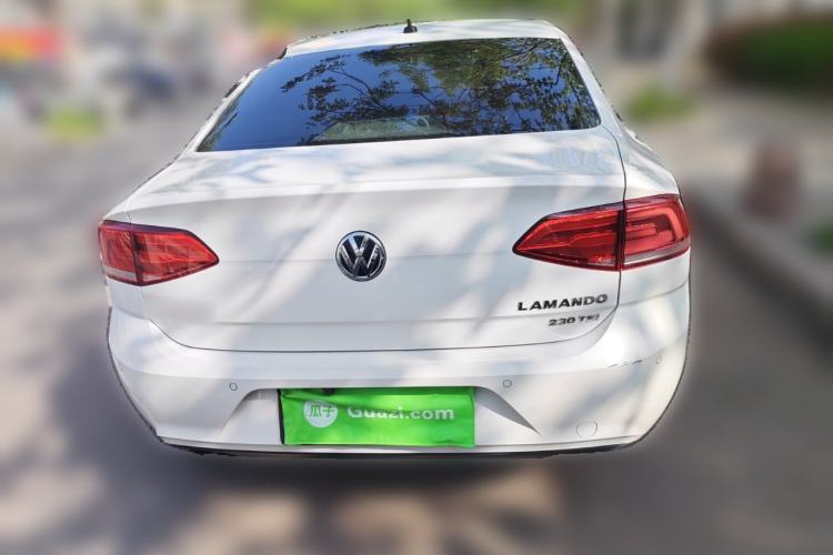 Used Volkswagen Lamando 2017 230TSI DSG Fashion Edition