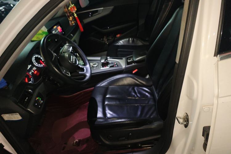 Used Audi A4L 2019 40 TFSI Ambition China VI