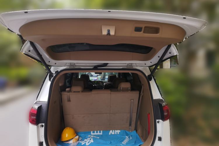 Used Buick GL8 2020 ES Land Cruiser 653T Luxury Model Trunk