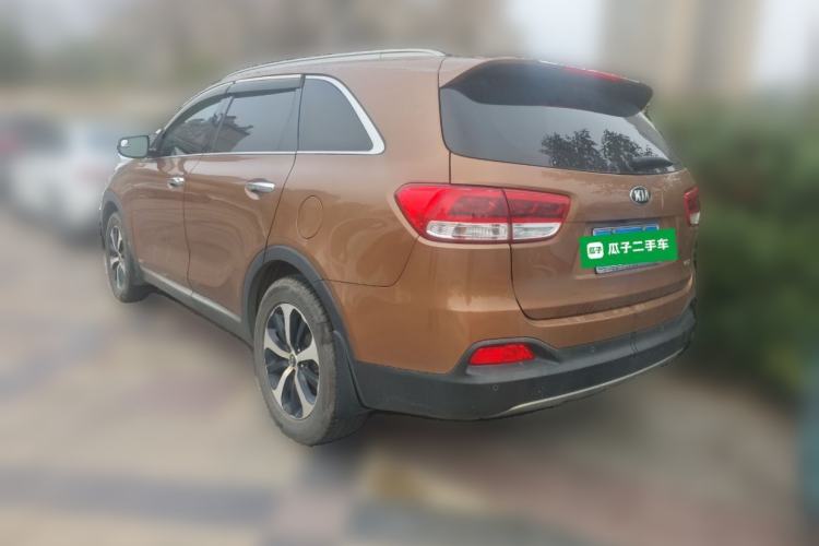 Used Kia Sorento 2015 Sorento L 2.2T Diesel 4WD Elite Edition 5 Seats China IV Standard