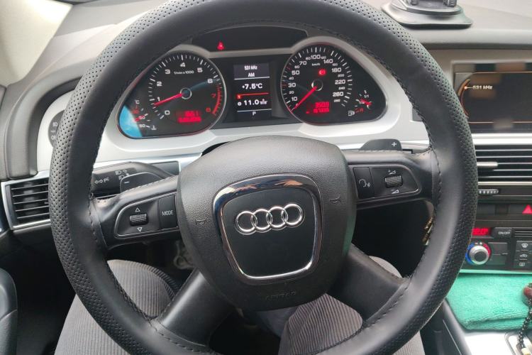 Used Audi A6L 2011 2.0 TFSI Automatic Standard Edition Steering Wheel