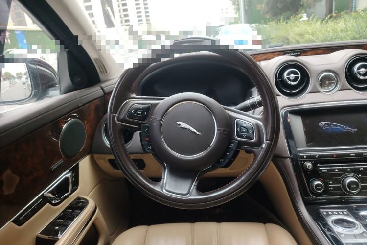 Used Jaguar XJ 2014 XJL 3.0 SC Four-Wheel Drive Panoramic Business Edition