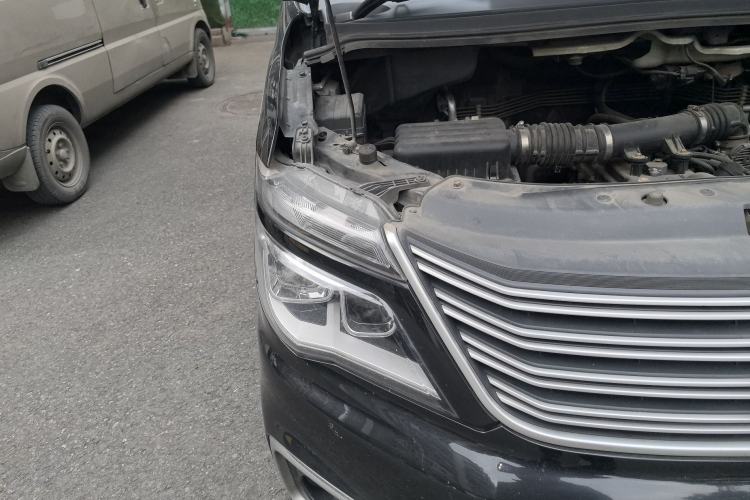 Used FORTHING Lingzhi 2018 M5L 1.6L 9-Seater Comfort Model