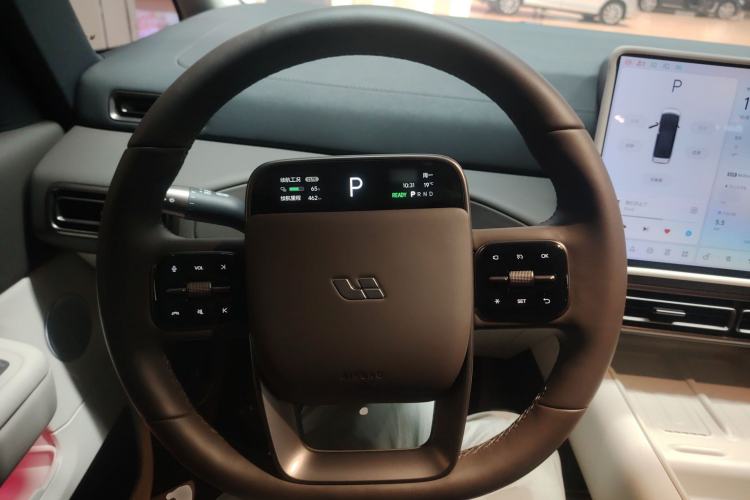 Used Li Auto MEGA 2024 Ultra Model Steering Wheel