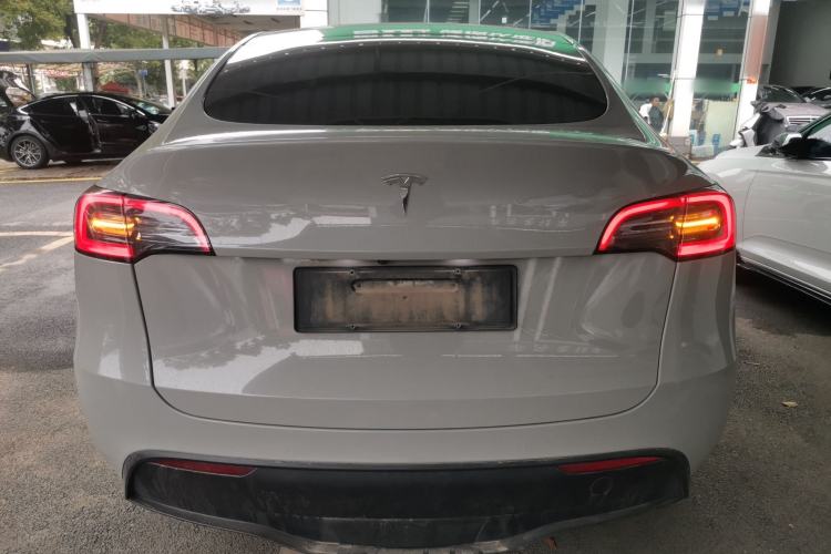 Used Tesla Model Y 2022 Rear-Wheel-Drive Version
