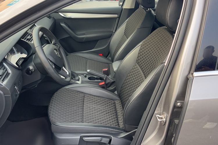 Used Skoda Octavia 2019 1.5L Automatic Luxury Edition
