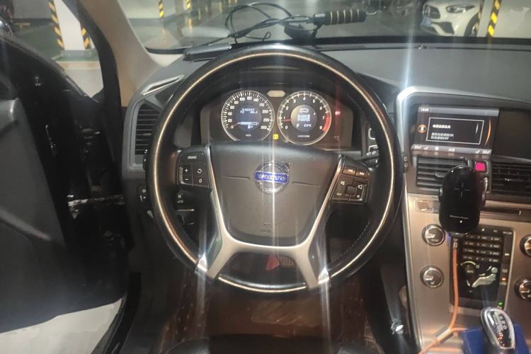 Used Volvo XC60 2013 T5 Comfort Edition
