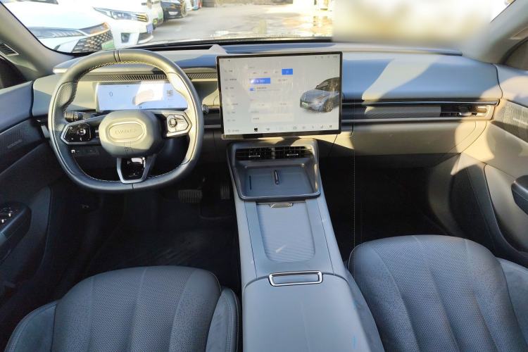 Used Lynk & Co 07 2024 EM-P 126 Long-Range Ultra
