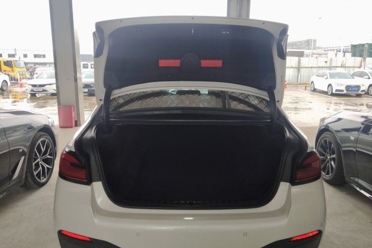 Used BMW 5 Series 2022 Restyled 530Li Luxury Edition M Sport Package
