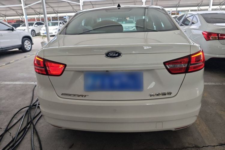 Used Ford Escort 2015 1.5L Automatic Comfort Edition
