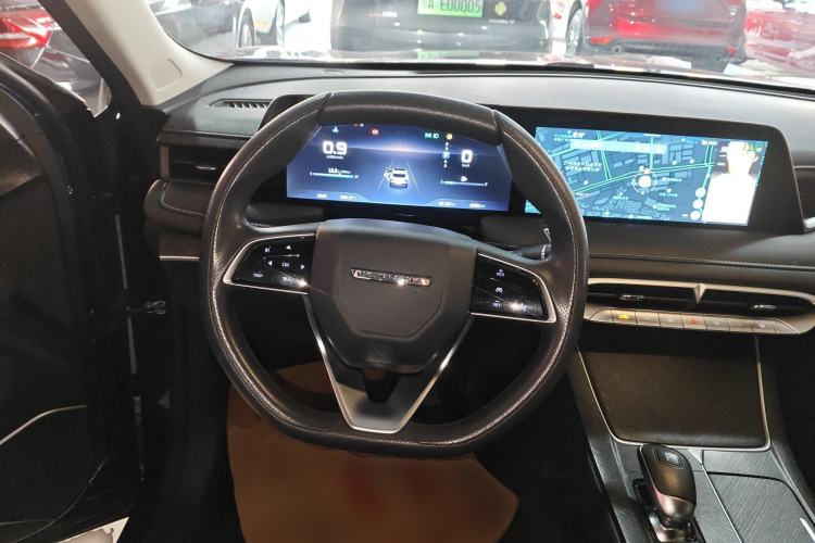 Used Venucia V 2021 260T Idol Edition