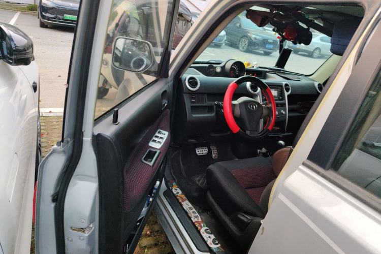 Used Great Wall M2 2010 1.5L CVT Luxury Edition Driver Seat