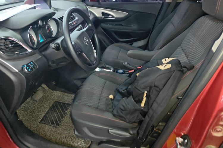 Used Buick Encore 2015 1.4T Automatic Two-Wheel Drive Urban Elite Version Left Front Seat