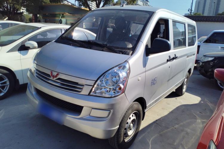 Used Wuling Rongguang S 2021 1.2L Standard Version with Power Steering 5-Seater LSI