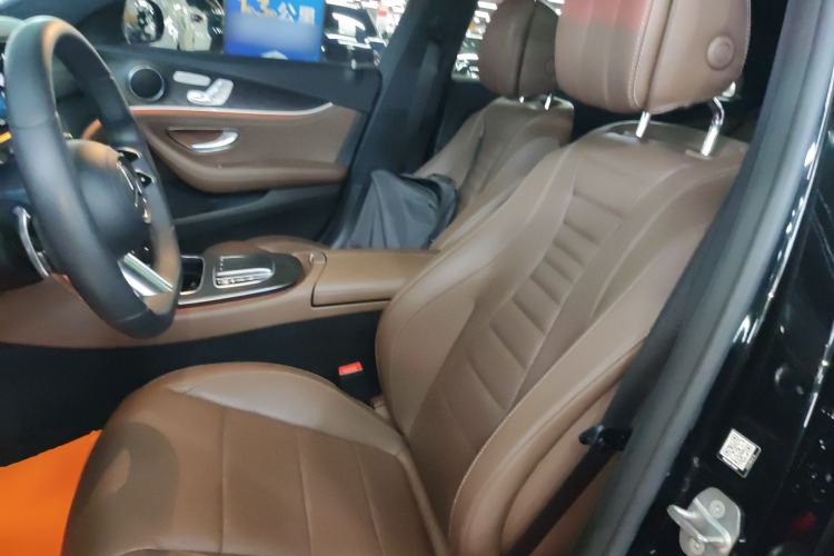 Used Mercedes-Benz E-Class New Energy 2022 E 350 e L Plug-in Hybrid Sports Sedan Left Front Seat