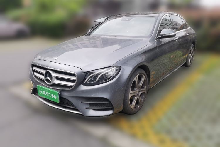 Used Mercedes-Benz E-Class 2016 E 300 L Sporty and Stylish Model