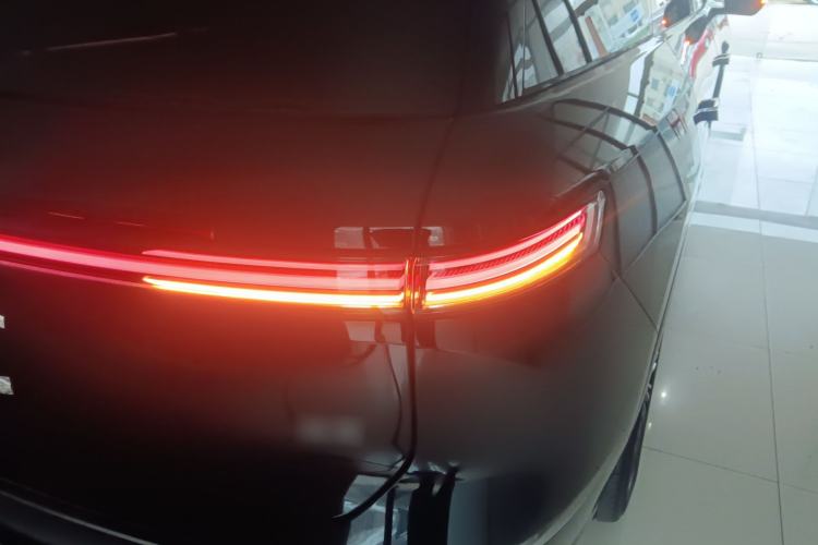 Used Nio ES8 2026 Model 6-seat Executive Luxury Edition Exterior 3