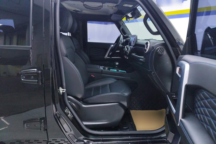 Used BAIC Off-Road BJ40 2023 2.0T Automatic Four-Wheel Drive Urban Hunter Edition Chivalrous Type