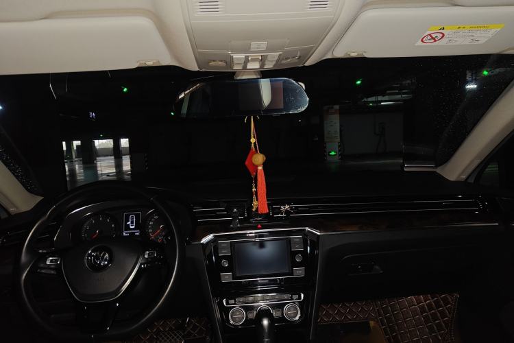 Used Volkswagen Magotan 2018 Facelift 330TSI DSG Luxury Model
