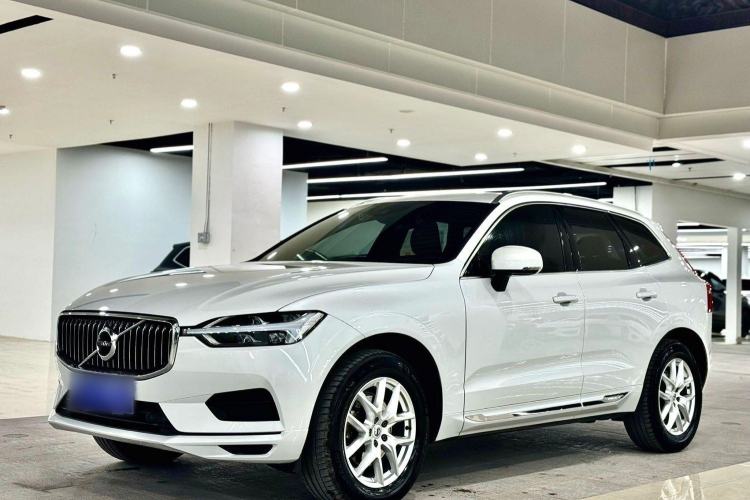 Used Volvo XC60 2019 T5 4x4 Smart Edition China V Standard