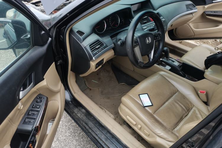 Used Honda Accord 2010 2.4L Millionth Anniversary Edition Driver Seat