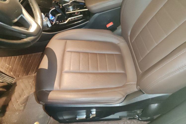 Used BMW X3 2018 xDrive25i Luxury Package China VI Emission Standard Left Front Seat