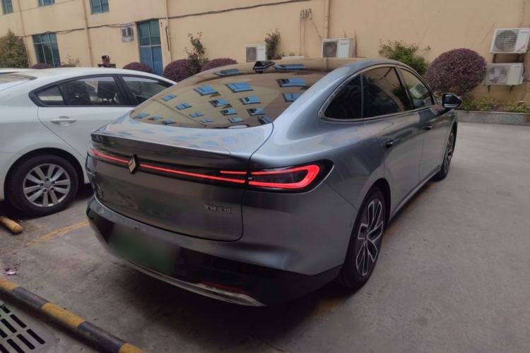 Used Baojun Enjoy 2025 All-Electric 600km Luxury Edition
