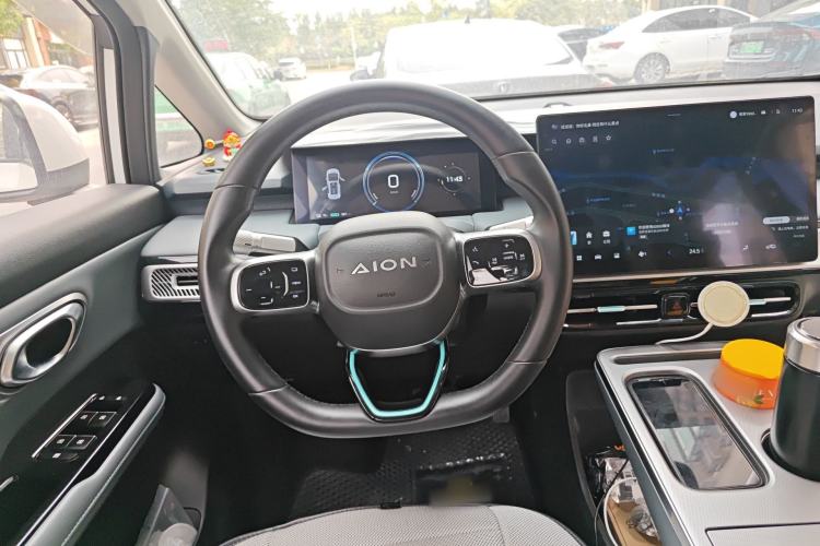 Used AION Y 2023 Plus 510 Smart Edition