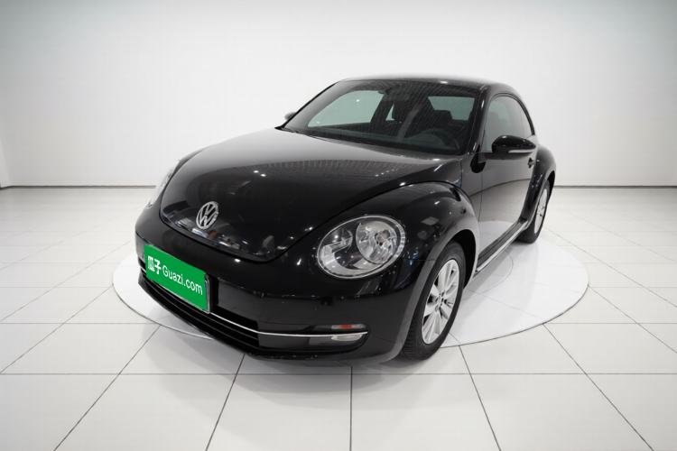 Used Volkswagen Beetle 2015 180TSI model
