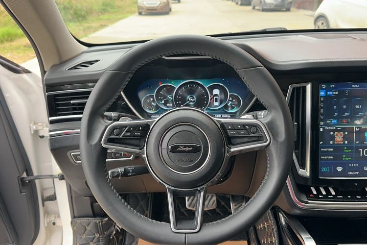 Used Zotye T700 2017 1.8T Dual-Clutch Prestige Model