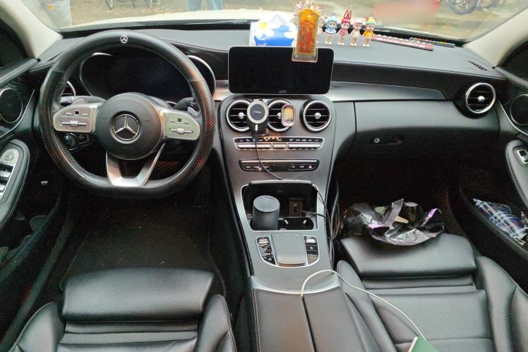 Used Mercedes-Benz C-Class 2020 C 260 L Sport Edition Center Console