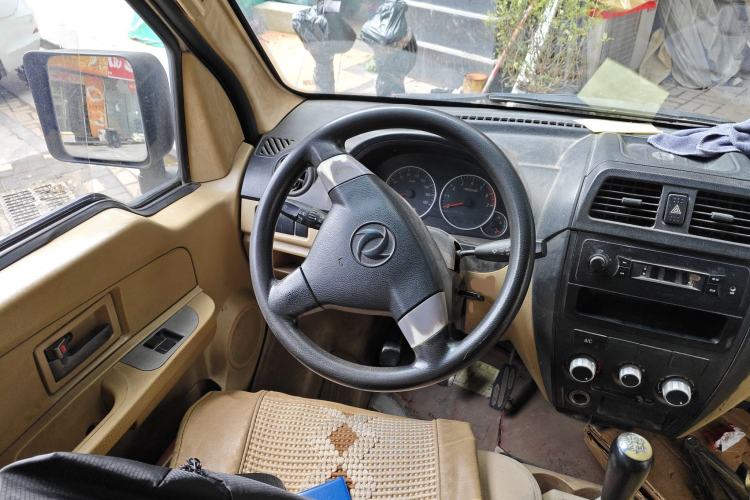 Used Dongfeng Xiaokang C37 2015 1.5L Standard II DK15-06
