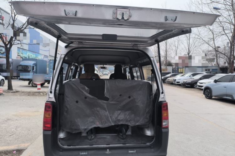 Used Wuling Zhiguang 2023 1.5L Practical Version 5/7 Seats