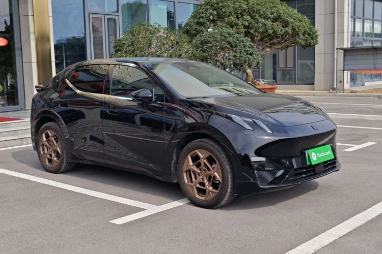 Used Lynk & Co Z20 2025 530 km Range Rear-Wheel Drive Pro
