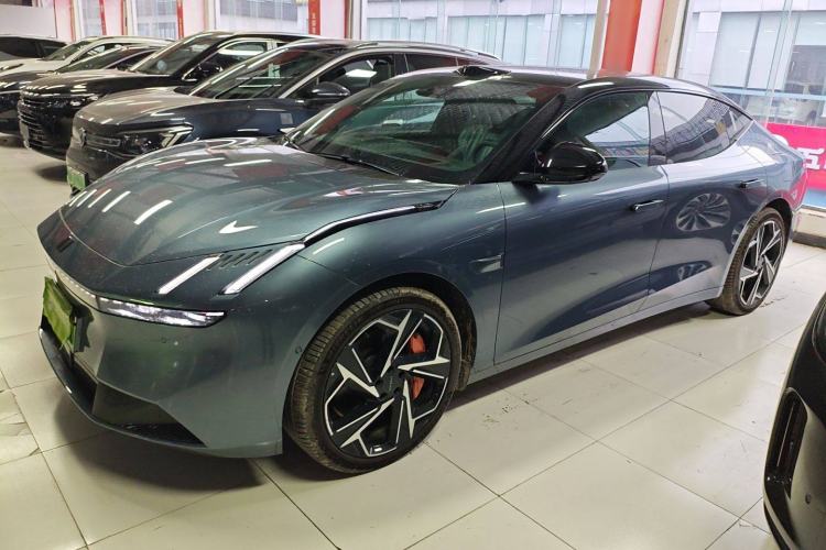 Used Lynk & Co Z10 2025 95 kWh 702 km All-Wheel Drive Intelligent Driving Ultra