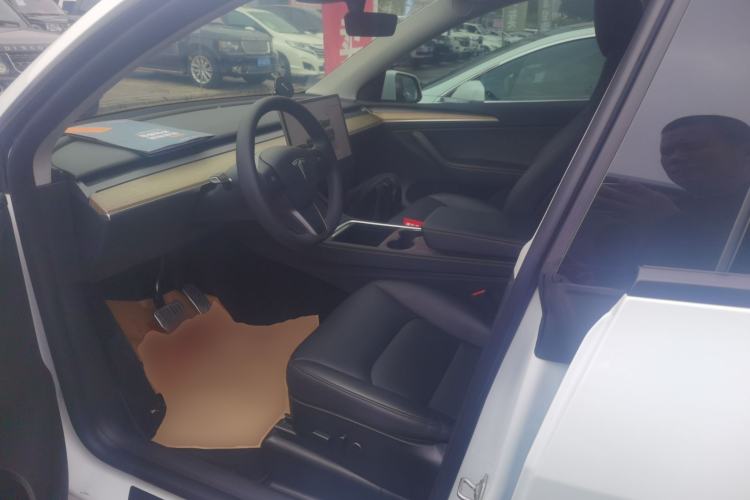 Used Tesla Model Y 2022 Revised Version Long-Range All-Wheel Drive Left Front Seat